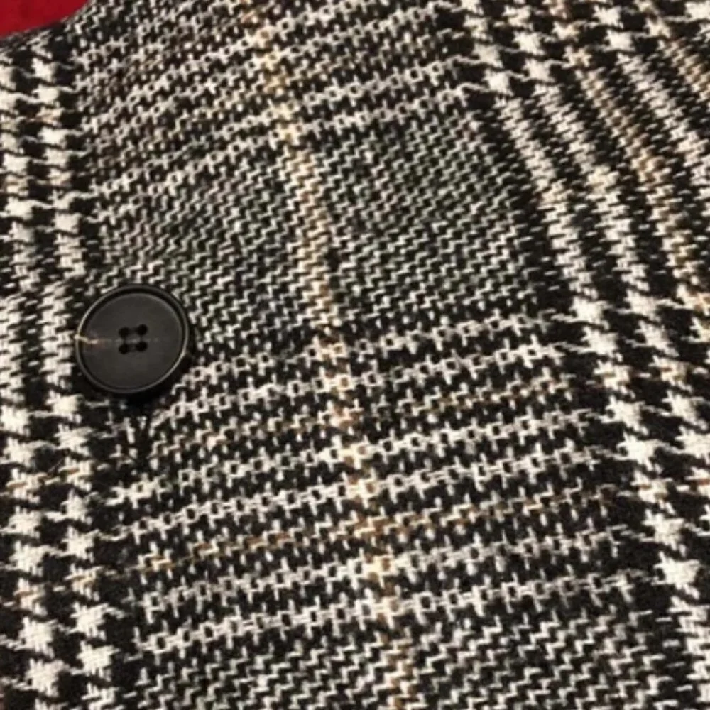 . 100% polyester